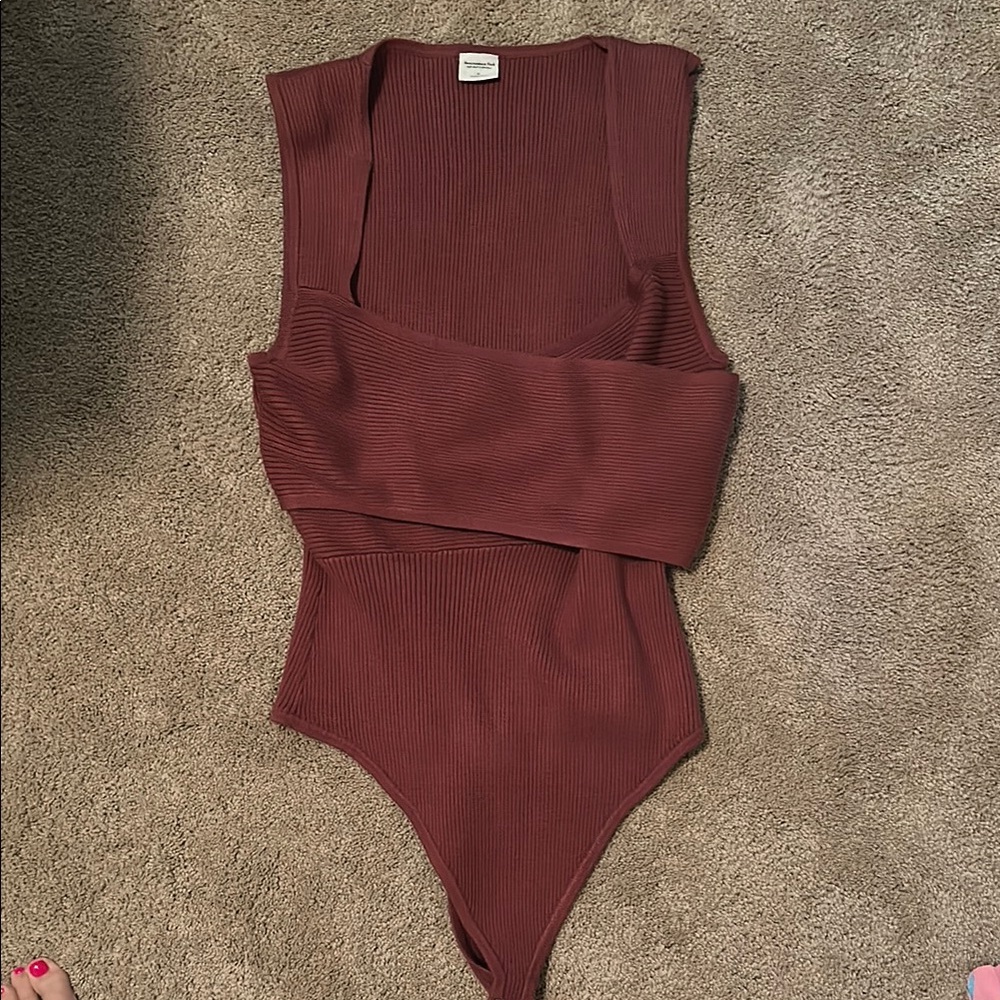 Abercrombie & Fitch Ribbed Bodysuit in Burgundy